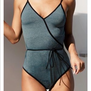 Cupshe One Piece Swimsuit - BRAND NEW NEVER WORN!